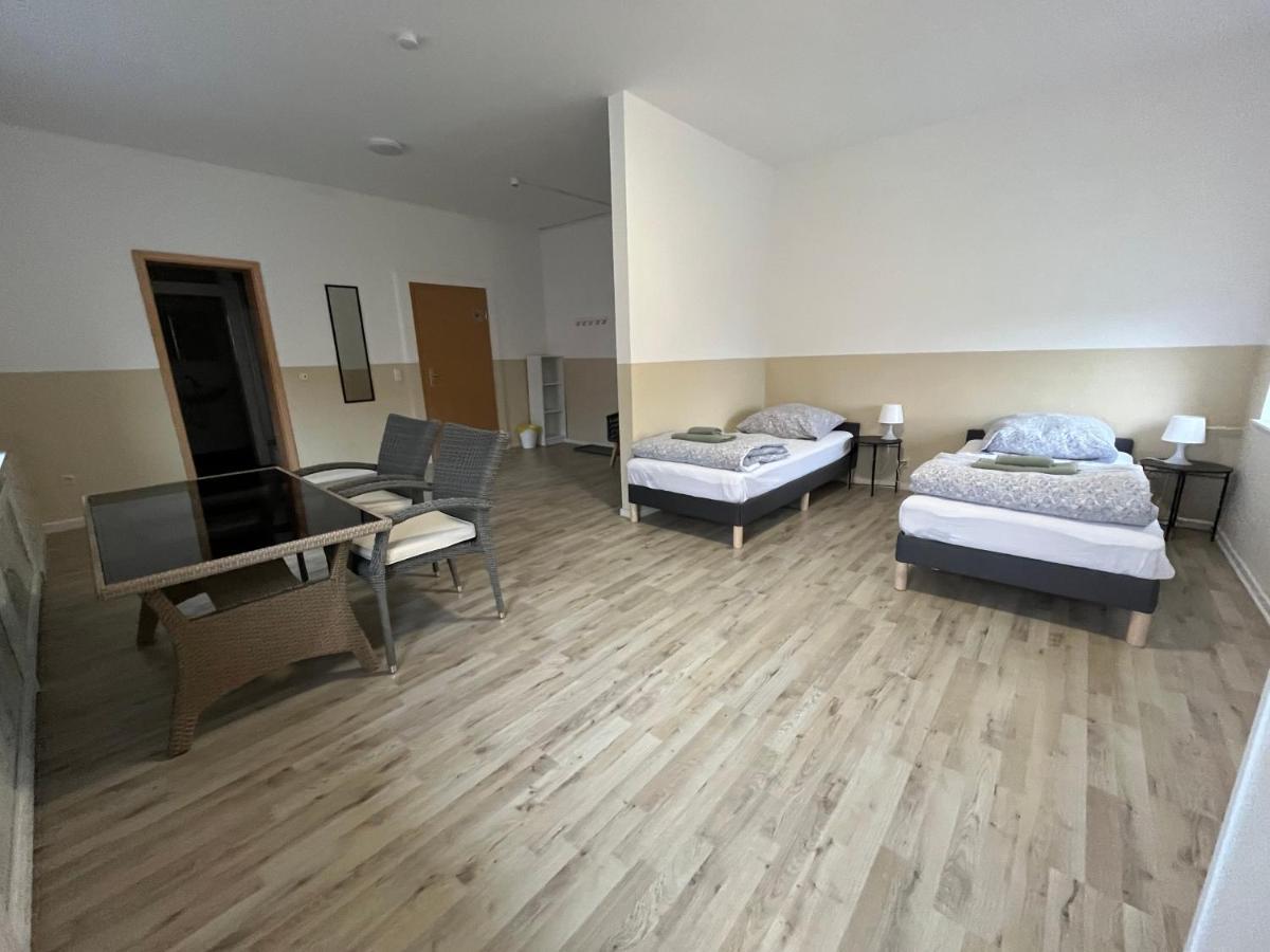 Doppelzimmer Mit Bad- Fernseher Meine Exterior photo